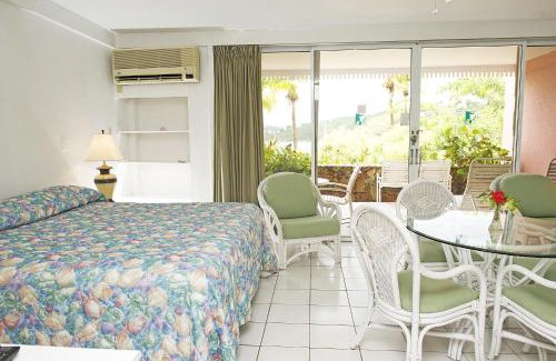 Nazareth Hotel | Secret Harbour Beach Resort