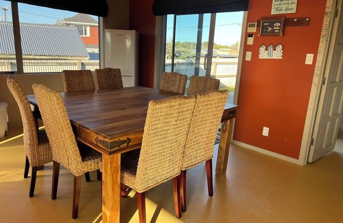 Himatangi Beach Casa | See and hear the surf