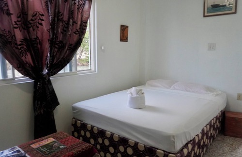 Belize City Apartamento | See Belize POOLSIDE ECONOMY SeaView ROOM
