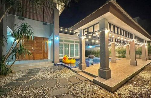 Bang Lamung Casa | See Breeze villa pattaya
