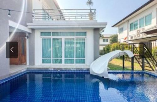 Bang Lamung Casa | See Breeze villa pattaya