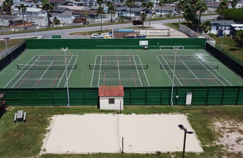 Port Isabel Cabaña | See Dolphins From Your Private Deck with This Beautiful Property! #170