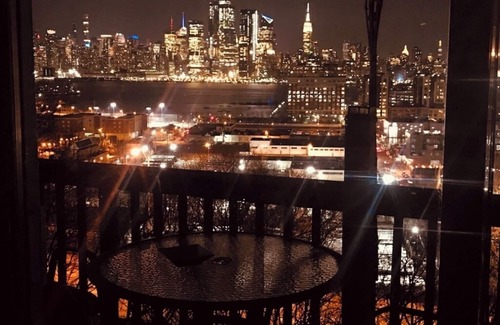 Union City Apartamento | ¡Vea Nueva York ahora duerma 21 personas!