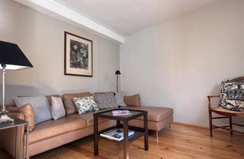 Altstadt Apartamento | seeglueck HÄUSLE - Charmantes Ferienhaus mit Innenhof in zentraler Altstadtlage von Konstanz