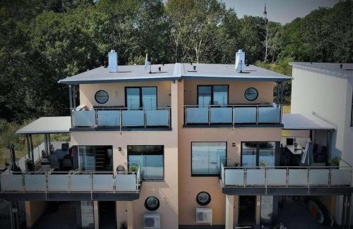 Kahnsdorf Casa | Seehaus Albatros Comfortable holiday residence