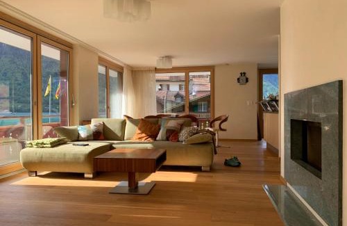 Iseltwald Apartamento | Seehaus Lake View 3-Bedroom Apartment