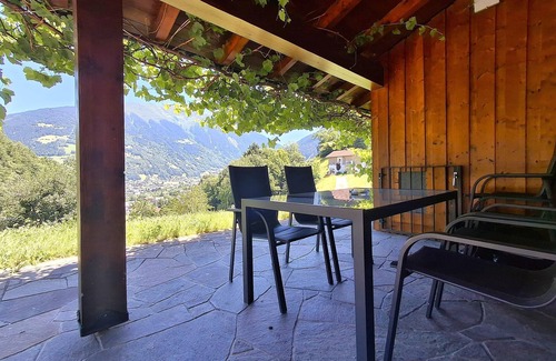 Tschagguns Apartamento | Sehr Große Ferienwohnung mit 2 Etagen, Garten, Terrasse und Panoramisch Aussicht