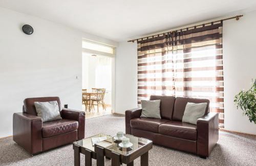 Mejasi Apartamento | Seka's Family Home