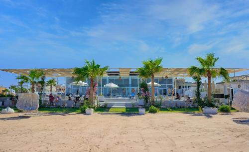 Al Ahyaa Apartamento | Selena Bay Luxury Resort - Premium Apartment with Private Beach