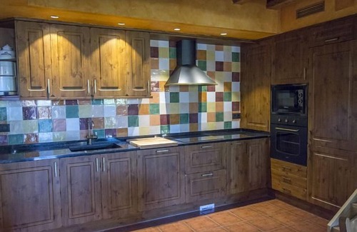 Narvaja Cabaña | Casa rural (alquiler íntegro) Lecea y Alianzas para 13 personas