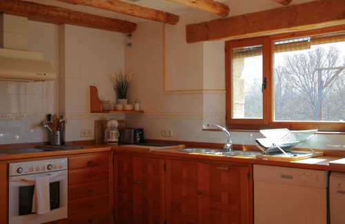 La Salceda Cabaña | Casa rural (alquiler íntegro) La Solanilla para 12 personas