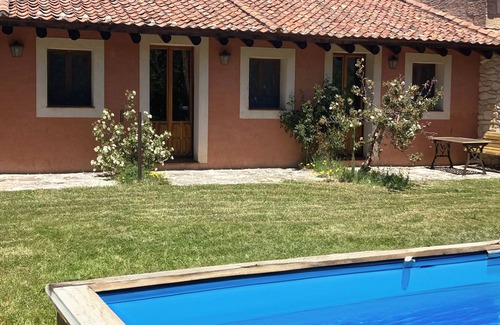 La Salceda Cabaña | Casa rural (alquiler íntegro) La Solanilla para 12 personas