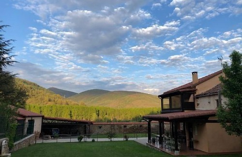 Vega de Caballeros Cabaña | Casa rural (alquiler íntegro) Rincón de Luna para 7 personas