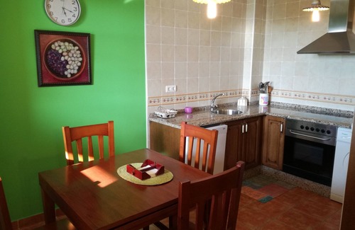 Serantes Cabaña | Casa rural (alquiler íntegro) La Lama para 4 personas