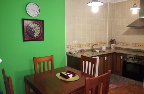 Serantes Cabaña | Casa rural (alquiler íntegro) La Lama para 4 personas