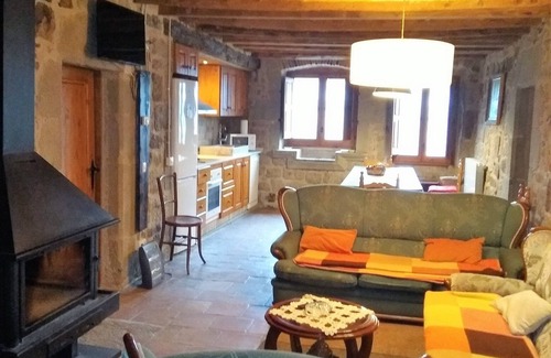 Casserres Cabaña | Casa rural (alquiler íntegro) Cal Blasi para 14 personas