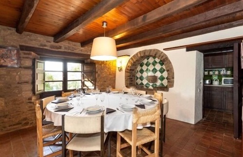 Tavertet Cabaña | Casa rural (alquiler íntegro) Can Feló para 11 personas