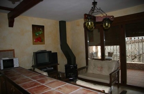 La Colilla Cabaña | Casa La Caleña a 5 km de Ávila, con piscina cubierta, WiFi gratis, BBQ, jacuzzi
