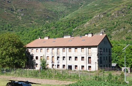 Zaldierna Cabaña | Casa rural (alquiler íntegro) El Rincon de Azarrulla ideal para 4 personas