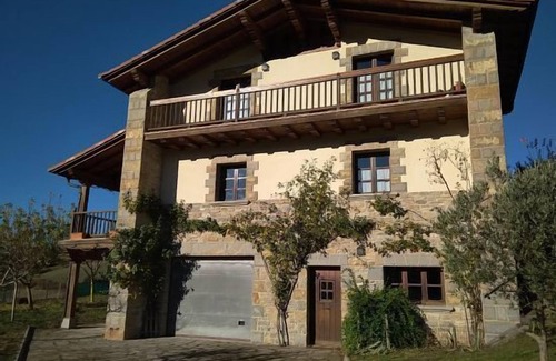 Esteribar Cabaña | Casa rural (alquiler íntegro) Elbegi para 12 personas