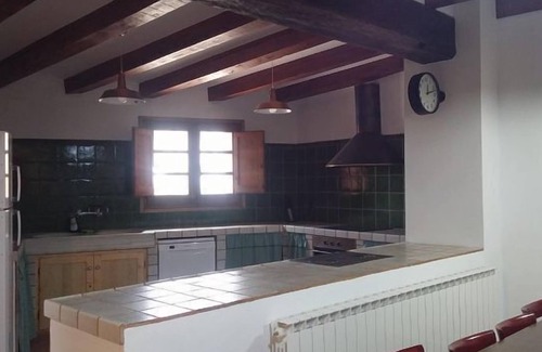 Torrelles de Foix Cabaña | Casa rural (alquiler íntegro) Can Cruset Agroturisme para 12 personas