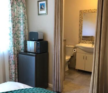 Plattekloof Casa | Self Catering Guest House