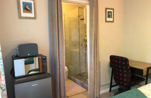 Plattekloof Casa | Self Catering Guest House