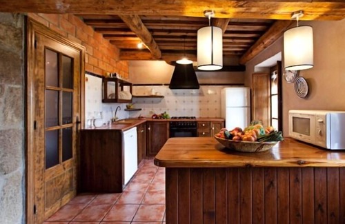 Casserres Cabaña | Casa rural (alquiler íntegro) La Barraca para 15 personas
