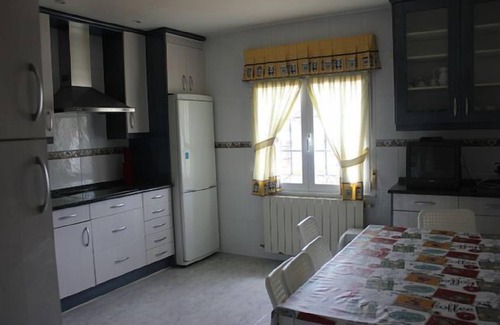 Anguix Cabaña | Casa rural (alquiler íntegro) La Verde Villa para 11 personas