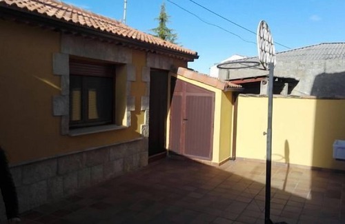 Anguix Cabaña | Casa rural (alquiler íntegro) La Verde Villa para 11 personas