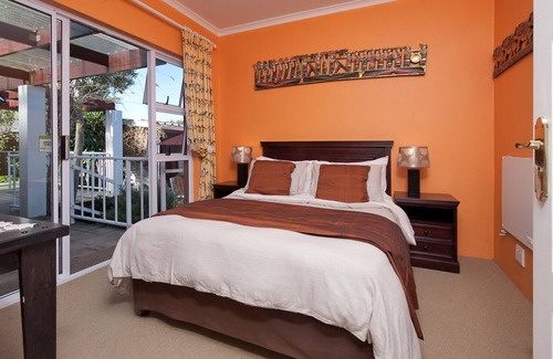 Eastcliff Casa | Self catering o B&B, ubicado en el popular suburbio de Eastcliff