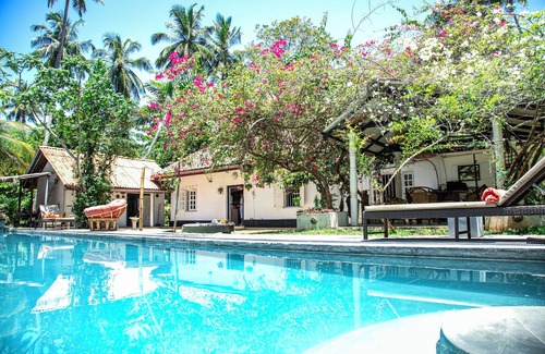 Morakatiyara Casa | De vacaciones, utilice el menú de bungalow de 3 dormitorios Tangalle solicitud de Sri Lanka