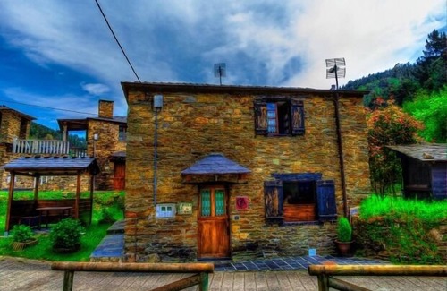 Taramundi Cabaña | Casa rural (alquiler íntegro) TAReira para 4 personas