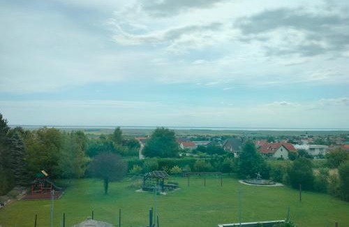 Breitenbrunn Apartamento | Self Check-in Doppelzimmer mit Seeblick und Klimaanlage - Neusiedlersee