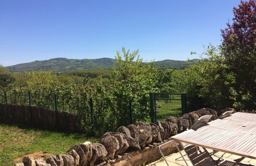 Castelnau-de-Mandailles Casa | Cottage Les Boraldes con piscina