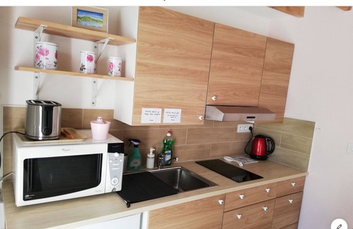 Roquevaire Casa | Self-contained studio near calanques Cassis Aix Marseille