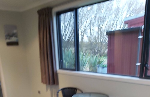 Waipiata Apartamento | Self Contained Studio Unit on Rail Trail, Waipiata