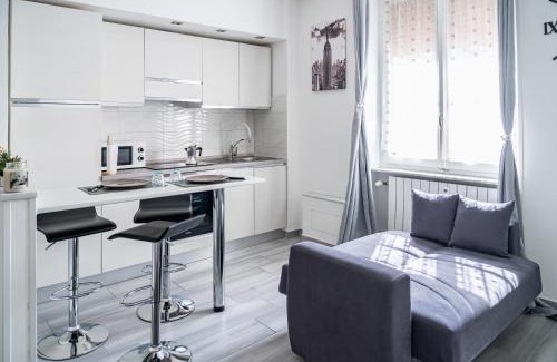 Quartiere Pista Apartamento | Selly House Allesandria