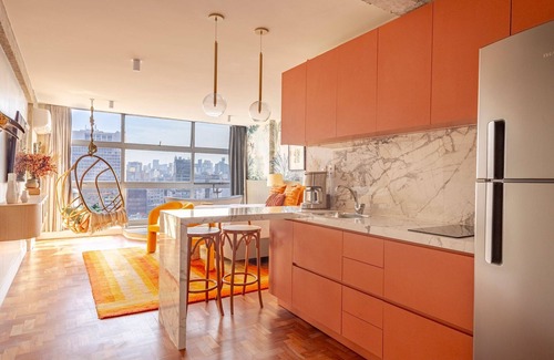 Central Zone Casa | Selva SampaSky: bathtub and view on the 24th floor