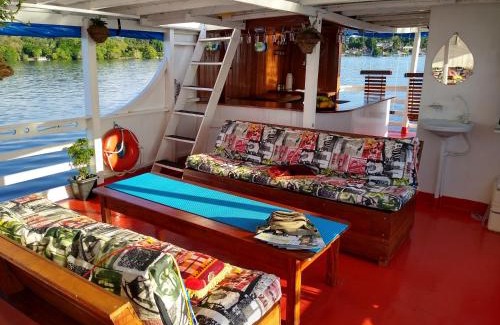 Alter do Chao Alquiler De Eote | Selvagem Tours