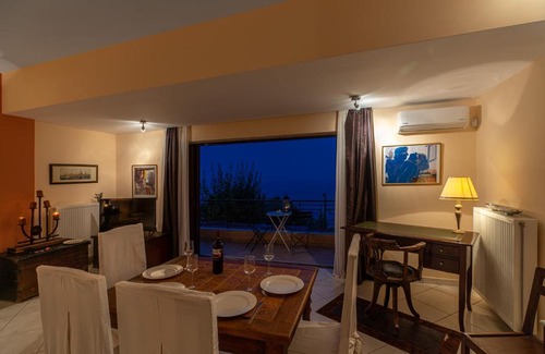 Marathon Casa | Semele House