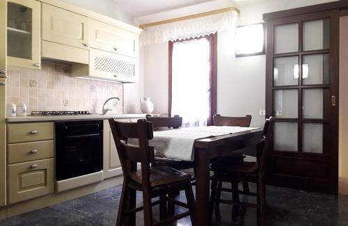 Capoterra Apartamento | Apartamento en la villa pareada