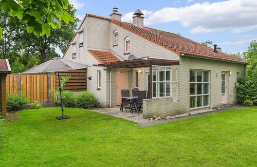 Brouwershaven Cabaña | Semi-detached bungalow for 4 persons