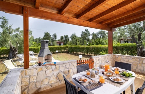 Chiesiola Villa | Semi detached Villa Country