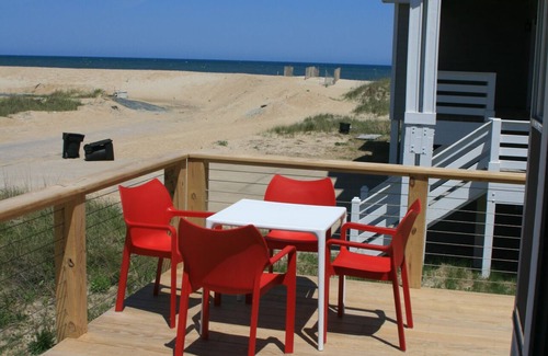Rodanthe Casa | Semi frente al mar, cubierta expansiva 100% renovada con vista al mar y sonido