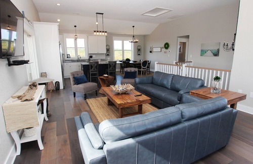 Carova Beach Casa | Semi-Oceanfront, Ocean Views, Wild Horses, Private Pool, 4x2338, Race To The Beach