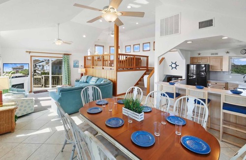 Waves Casa | Un tesoro semi-frente al mar con piscina privada, bañera de hidromasaje, voleibol Ct, se admiten perros