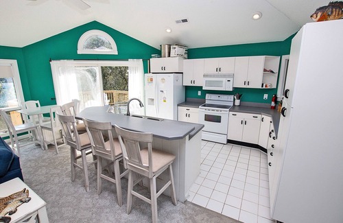 Monteray Shores Casa | Semi-Soundfront, Private Pool, Hot Tub, Gas grill, MS9, Mango Manor