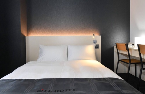 Dotonbori Casa | Semidouble Bed Rooms / Osaka Ōsaka