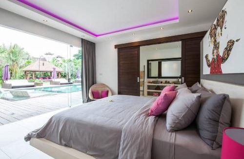 Kerobokan Villa | Seminyak Luxueuse Villa 61 Br 18 Personnes